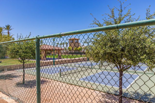 3306 E MEADOWVIEW Drive, Gilbert, AZ 85298