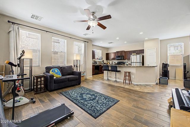 3306 E MEADOWVIEW Drive, Gilbert, AZ 85298