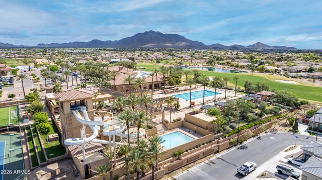3306 E MEADOWVIEW Drive, Gilbert, AZ 85298