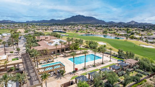 3306 E MEADOWVIEW Drive, Gilbert, AZ 85298