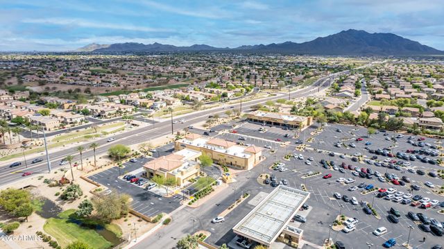 3306 E MEADOWVIEW Drive, Gilbert, AZ 85298