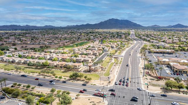 3306 E MEADOWVIEW Drive, Gilbert, AZ 85298