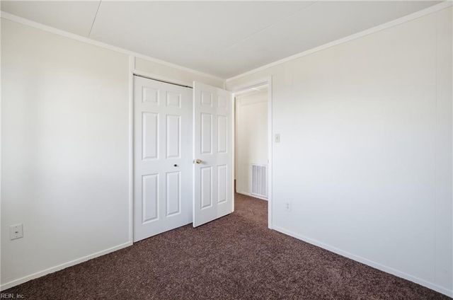 1924 Zinzer RD, Hampton, VA 23663