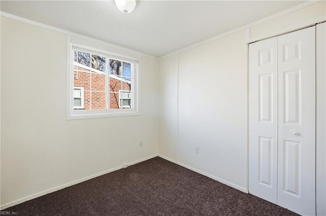 1924 Zinzer RD, Hampton, VA 23663