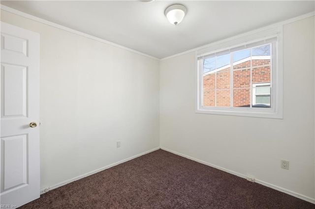 1924 Zinzer RD, Hampton, VA 23663