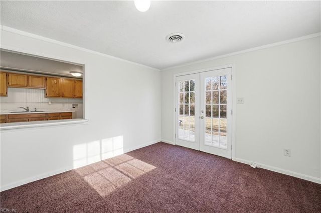 1924 Zinzer RD, Hampton, VA 23663