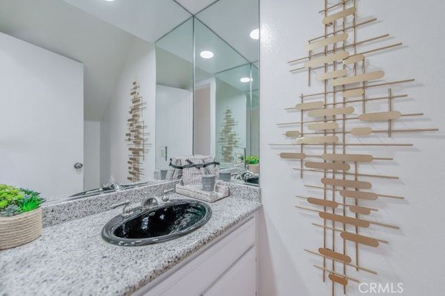 6011 E Montefino, Anaheim, CA 92807