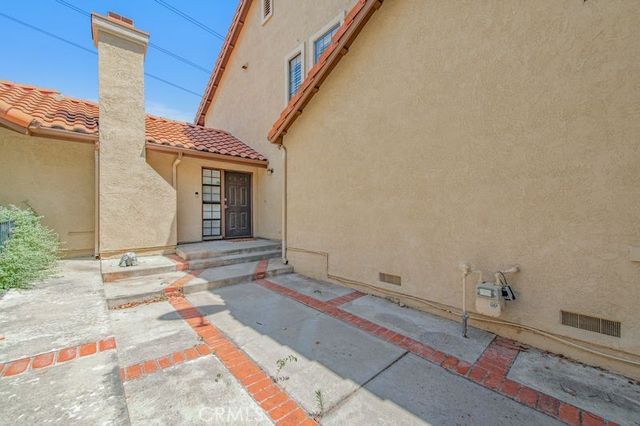 6011 E Montefino, Anaheim, CA 92807