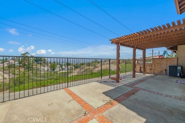 6011 E Montefino, Anaheim, CA 92807