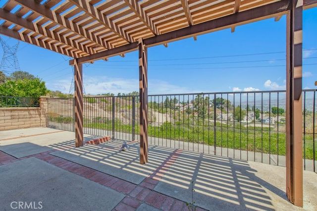 6011 E Montefino, Anaheim, CA 92807