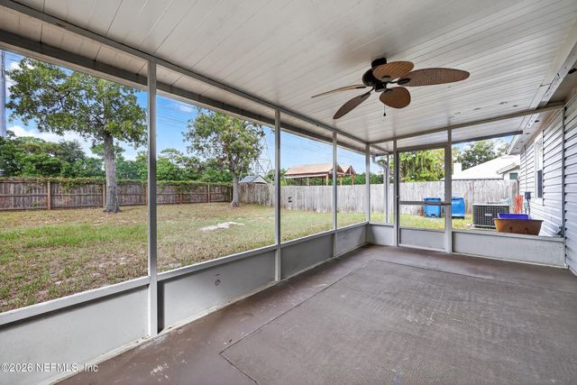 12119 CANCUN Drive, Jacksonville, FL 32225