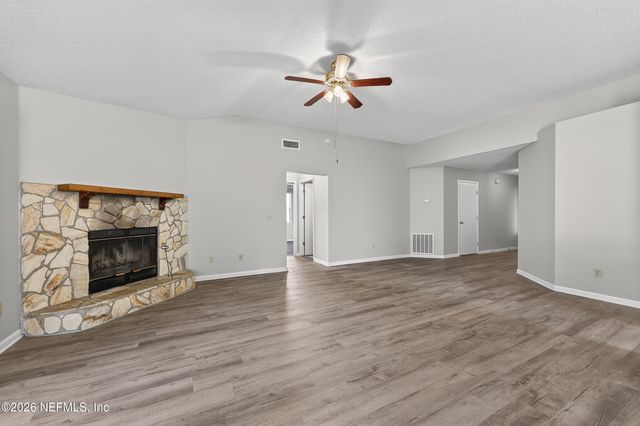 12119 CANCUN Drive, Jacksonville, FL 32225