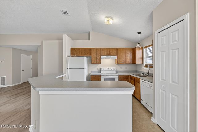 12119 CANCUN Drive, Jacksonville, FL 32225