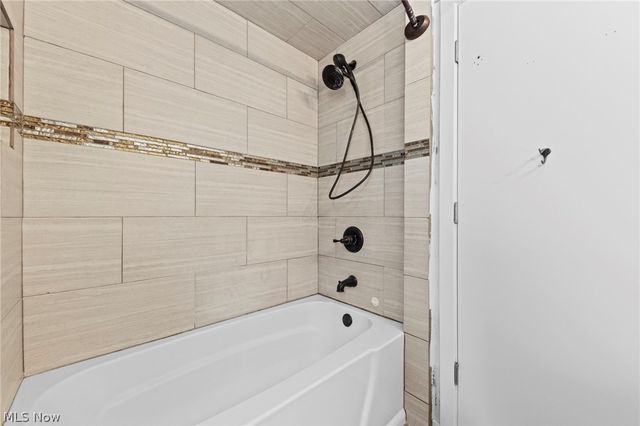 4115 Sheraton Drive, Parma, OH 44134