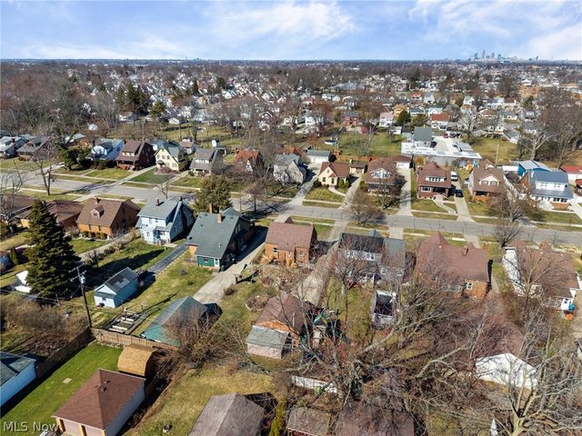 4115 Sheraton Drive, Parma, OH 44134