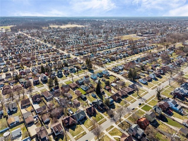 4115 Sheraton Drive, Parma, OH 44134