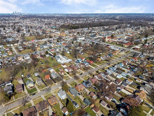 4115 Sheraton Drive, Parma, OH 44134