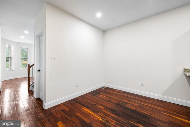2822 FREDERICK AVE, Baltimore, MD 21223