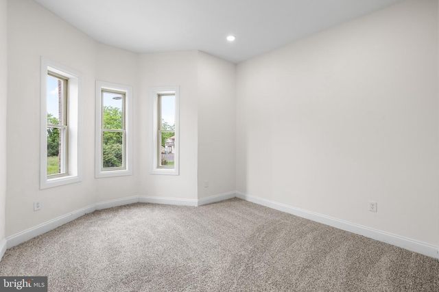 2822 FREDERICK AVE, Baltimore, MD 21223