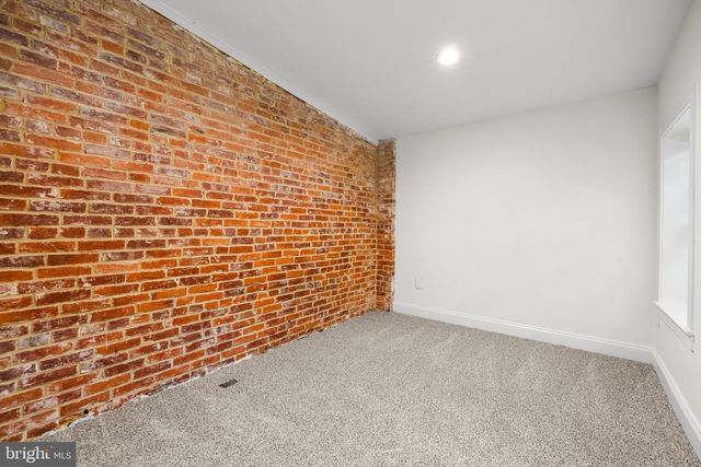 2822 FREDERICK AVE, Baltimore, MD 21223