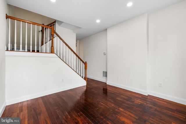 2822 FREDERICK AVE, Baltimore, MD 21223
