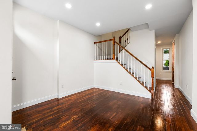 2822 FREDERICK AVE, Baltimore, MD 21223