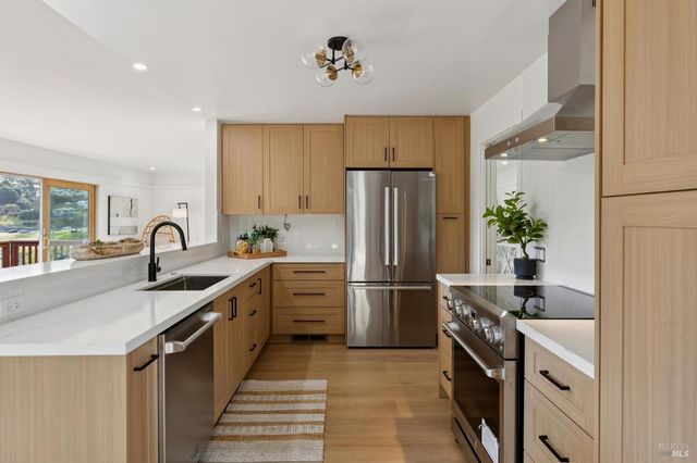 22 North Terrace, Tiburon, CA 94920