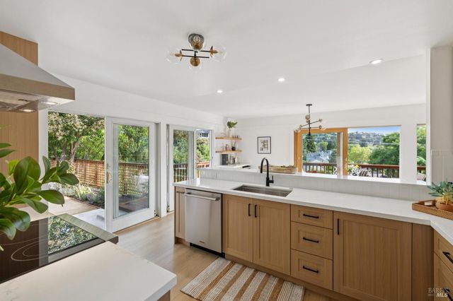 22 North Terrace, Tiburon, CA 94920