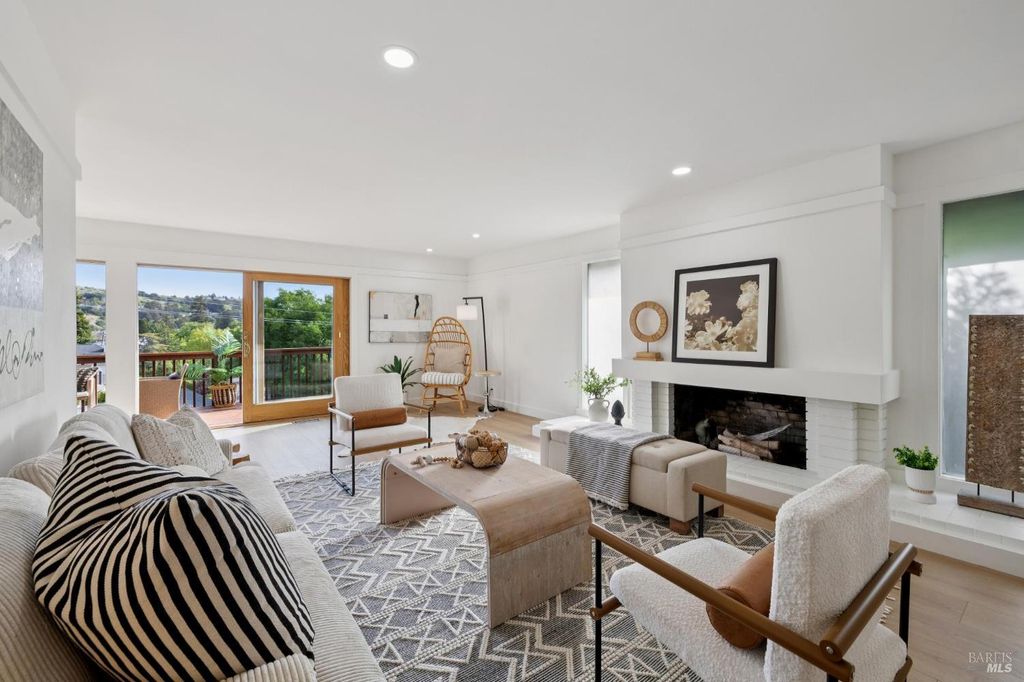 22 North Terrace, Tiburon, CA 94920