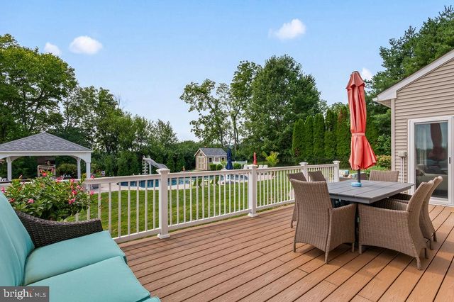 54 GLEN OLEY DR, Reading, PA 19606