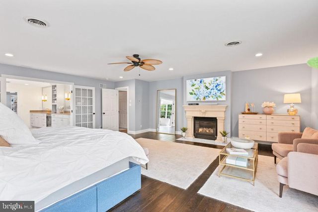 54 GLEN OLEY DR, Reading, PA 19606