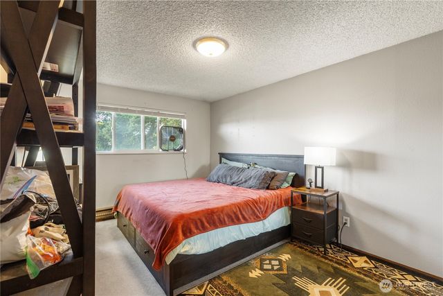 827 NW 62nd Street, Seattle, WA 98107