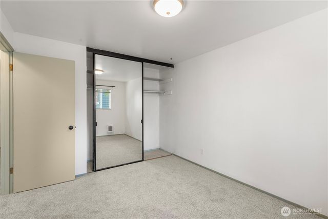 827 NW 62nd Street, Seattle, WA 98107