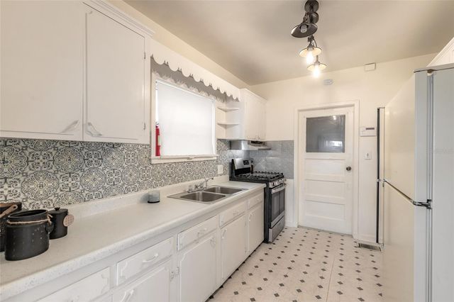 255 LEXINGTON DRIVE, Daytona Beach, FL 32114