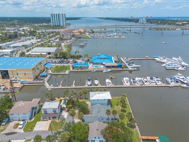 255 LEXINGTON DRIVE, Daytona Beach, FL 32114