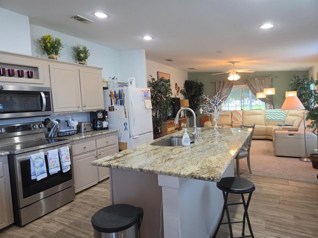 7650 Red Crossbill Court, Port St. Lucie, FL 34952