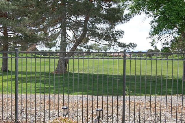 4991 East Beacon Ridge Drive, Pahrump, NV 89061