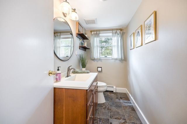 4 Subway Avenue, Chelmsford, MA 01824