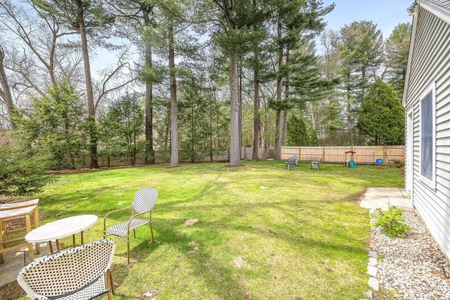 4 Subway Avenue, Chelmsford, MA 01824