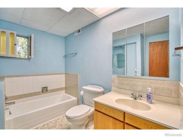 1020 Rose Street, Longmont, CO 80501