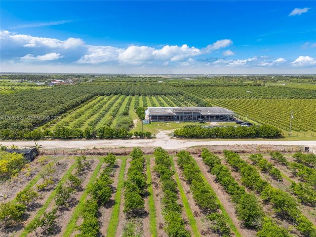 22401 SW 320th St, Homestead, FL 33030