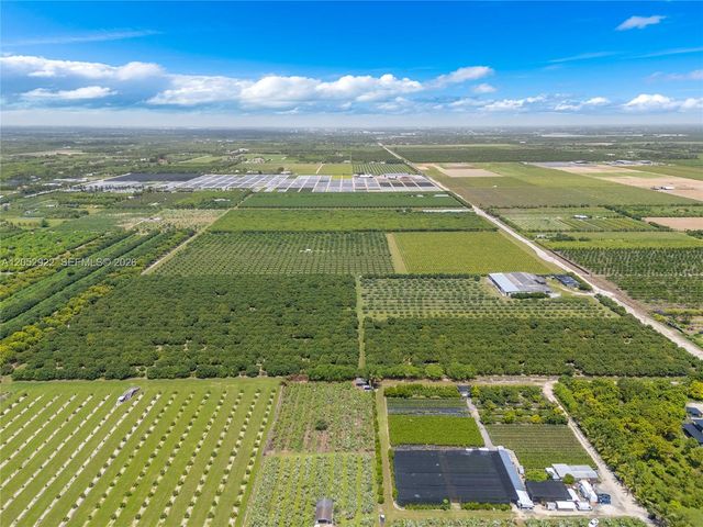 22401 SW 320th St, Homestead, FL 33030