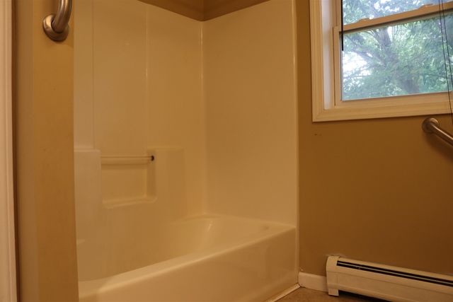 156 West St Unit 4, Winooski, VT 05404