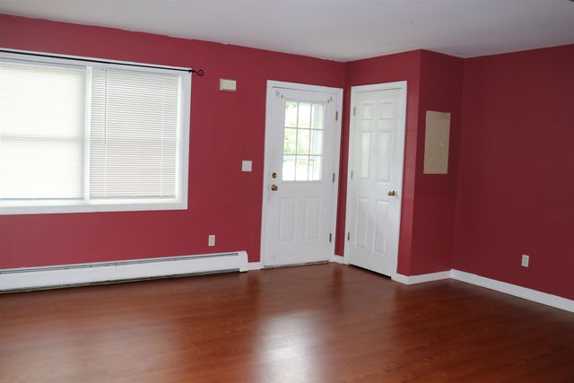 156 West St Unit 4, Winooski, VT 05404