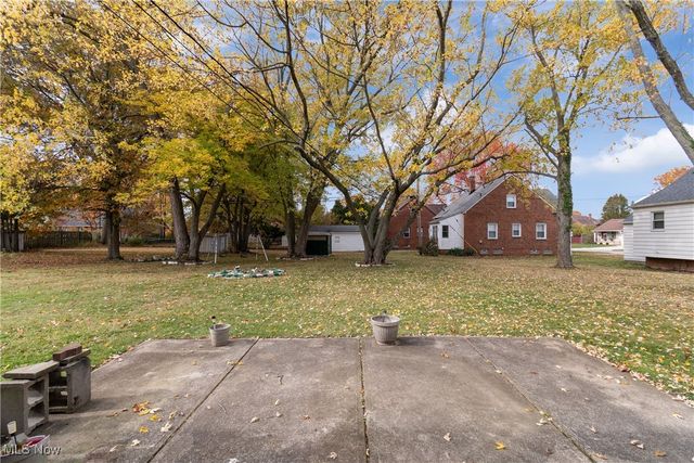 1836 Braeburn Park Drive, Euclid, OH 44117