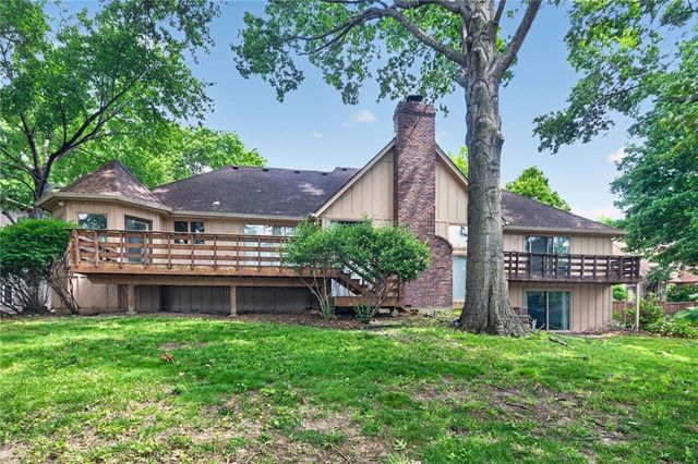 8017 W 102nd Terrace, Overland Park, KS 66212