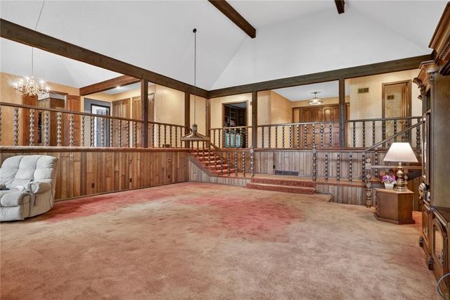 8017 W 102nd Terrace, Overland Park, KS 66212