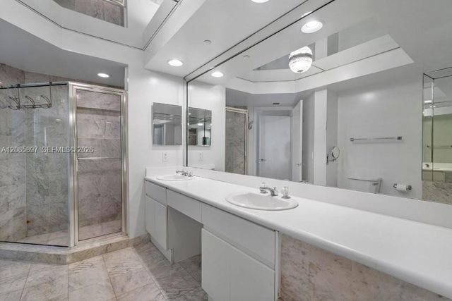 16400 Collins Avenue 2842, Sunny Isles Beach, FL 33160