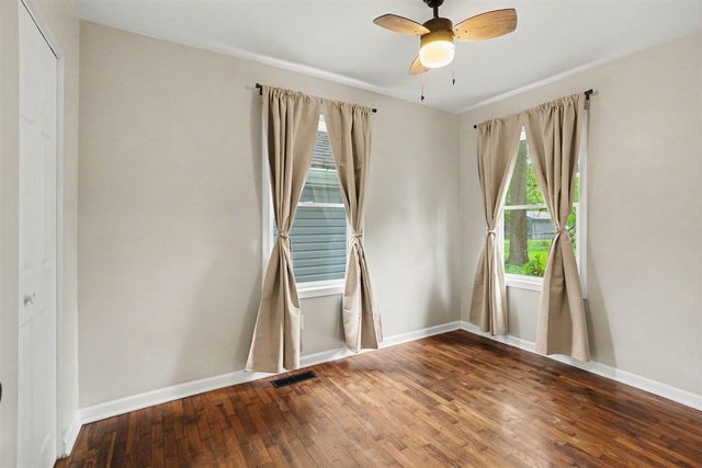 111 Oliver Street, Bangor, MI 49013