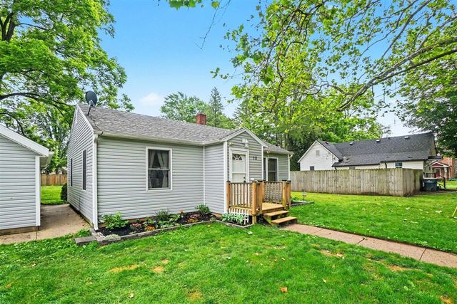 111 Oliver Street, Bangor, MI 49013